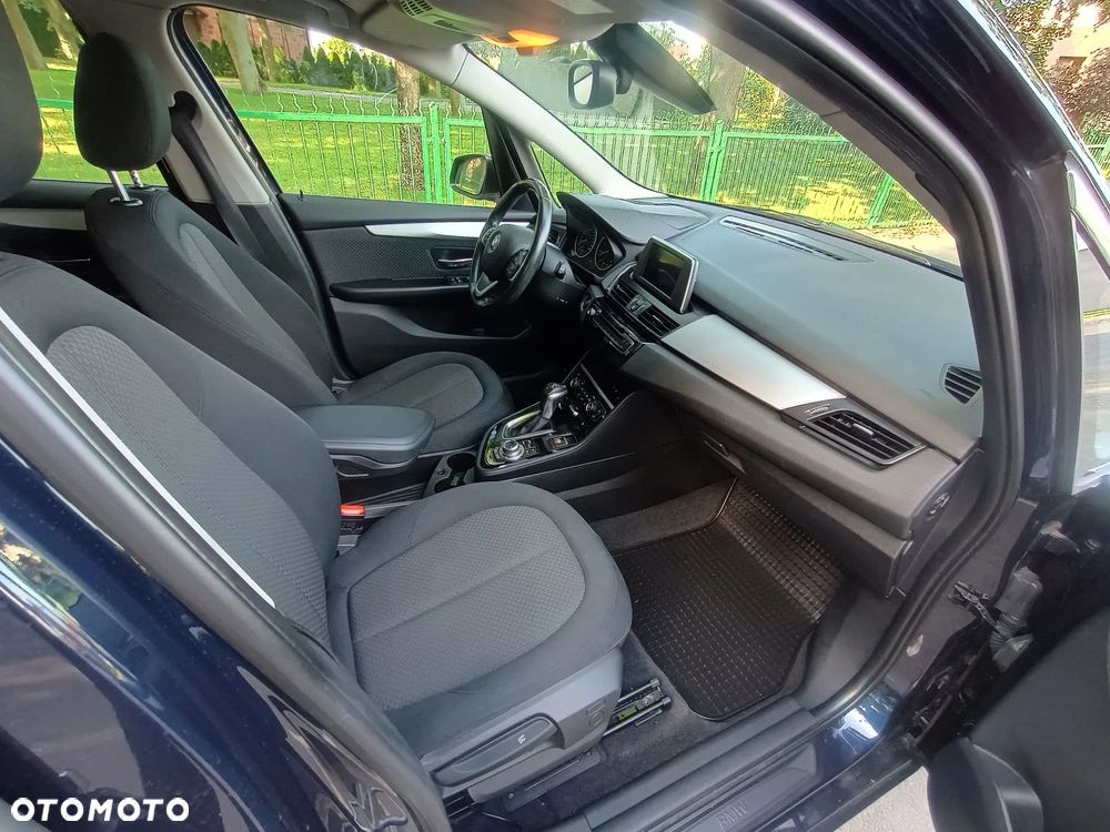 BMW Seria 2 218d GT Luxury Line - 13