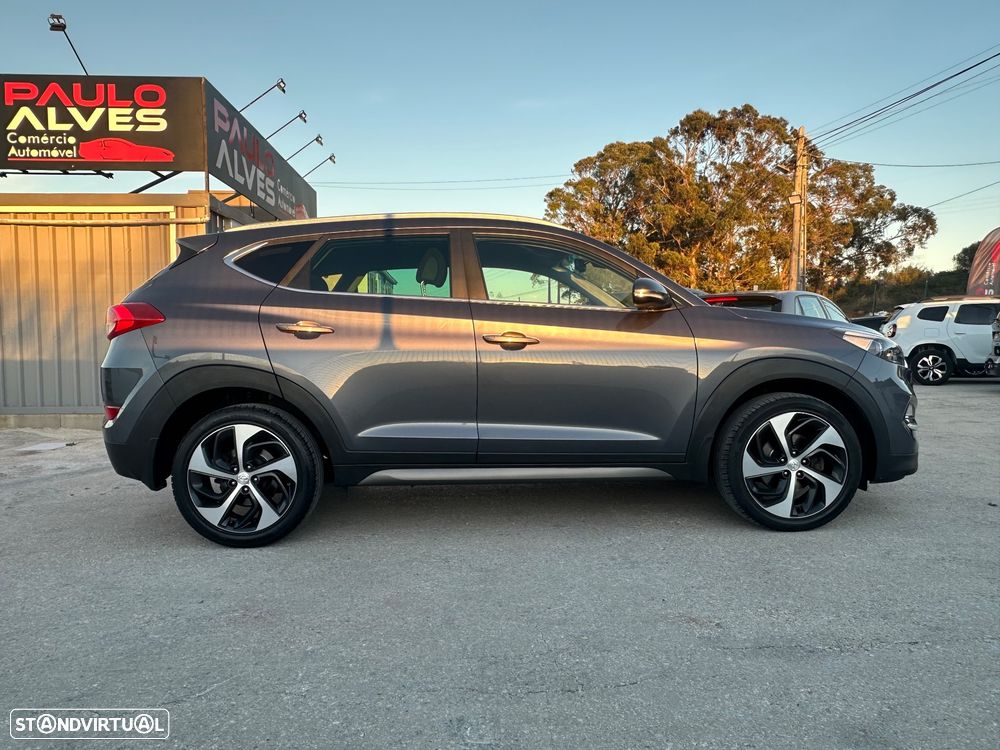 Hyundai Tucson 1.7 CRDi Executive — photo 3