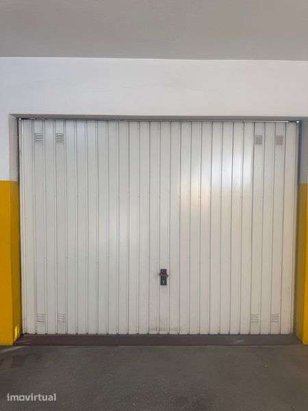 Garagens individuais Oliveira do Douro - Grande imagem: 3/5