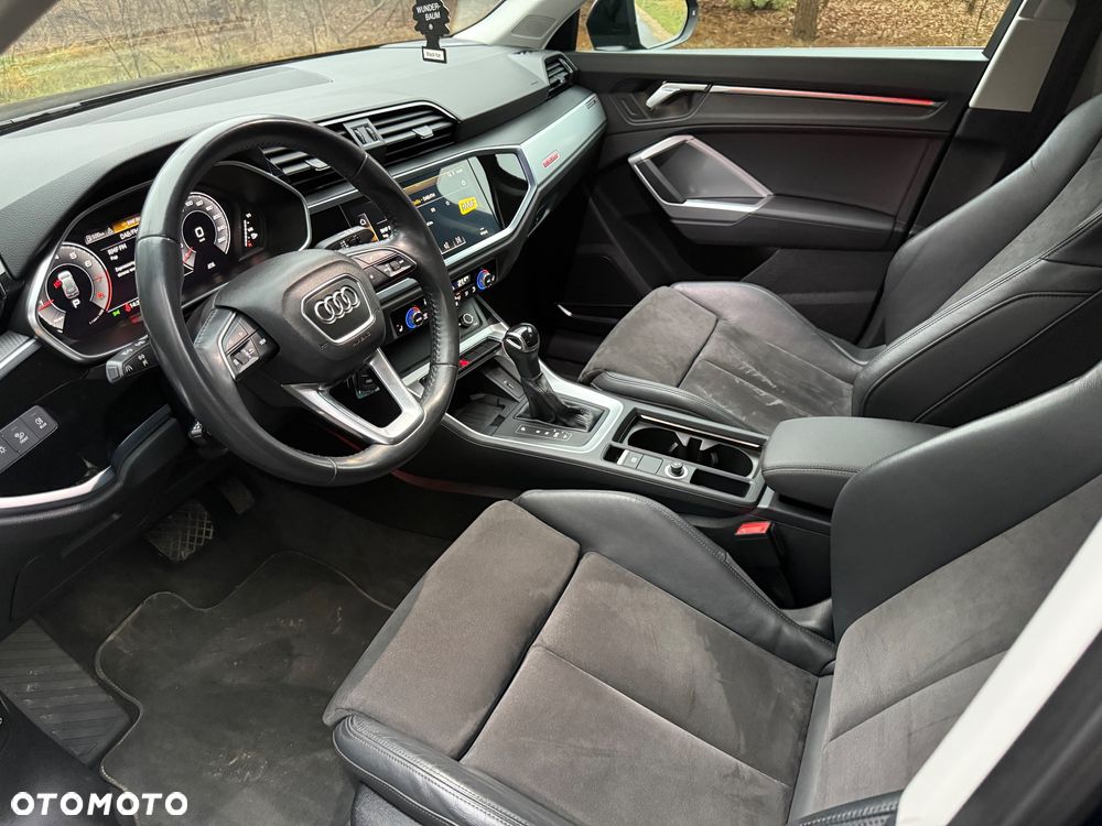 Audi Q3 40 TFSI Quattro S tronic S line - 29