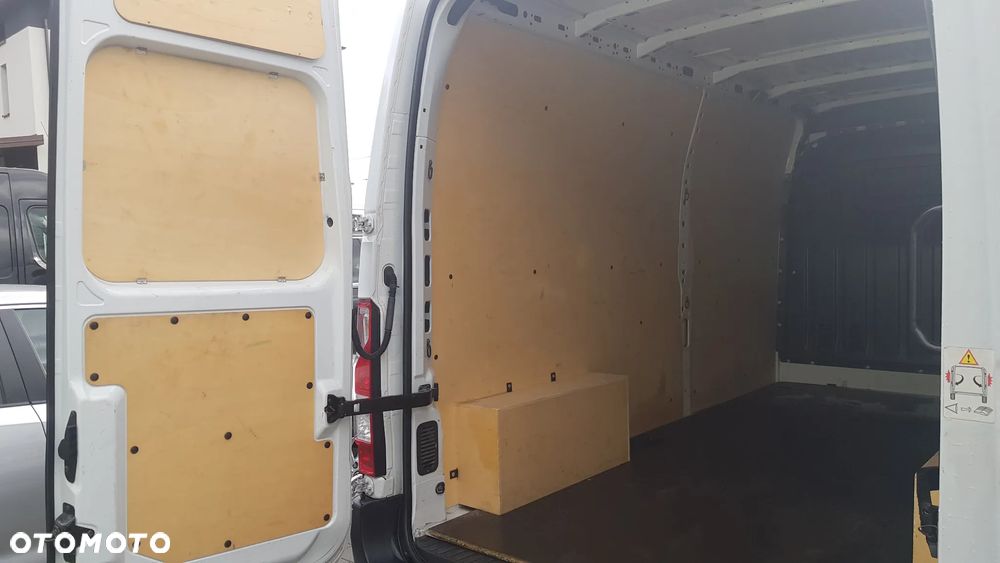 Renault Master 2.3dCi  L3H2 3.5t Pack Clim 4d F-VAT% - 13