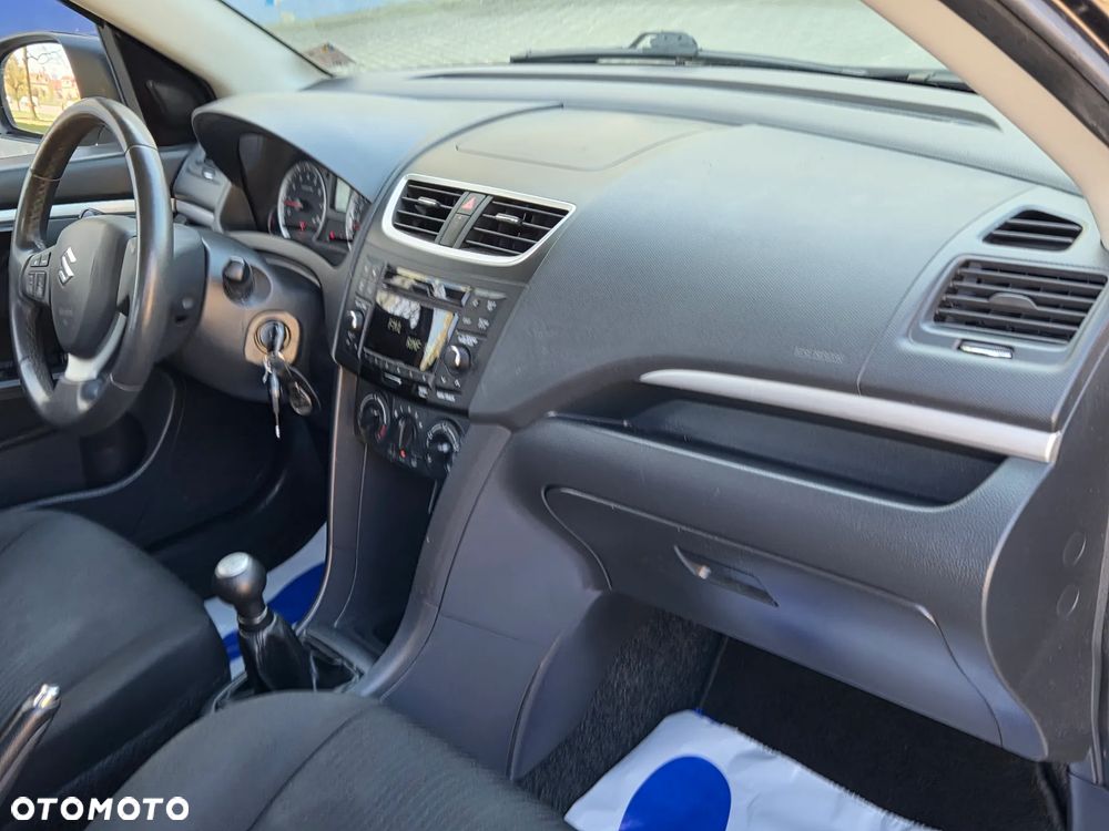 Suzuki Swift 1.2 X-TRA - 28