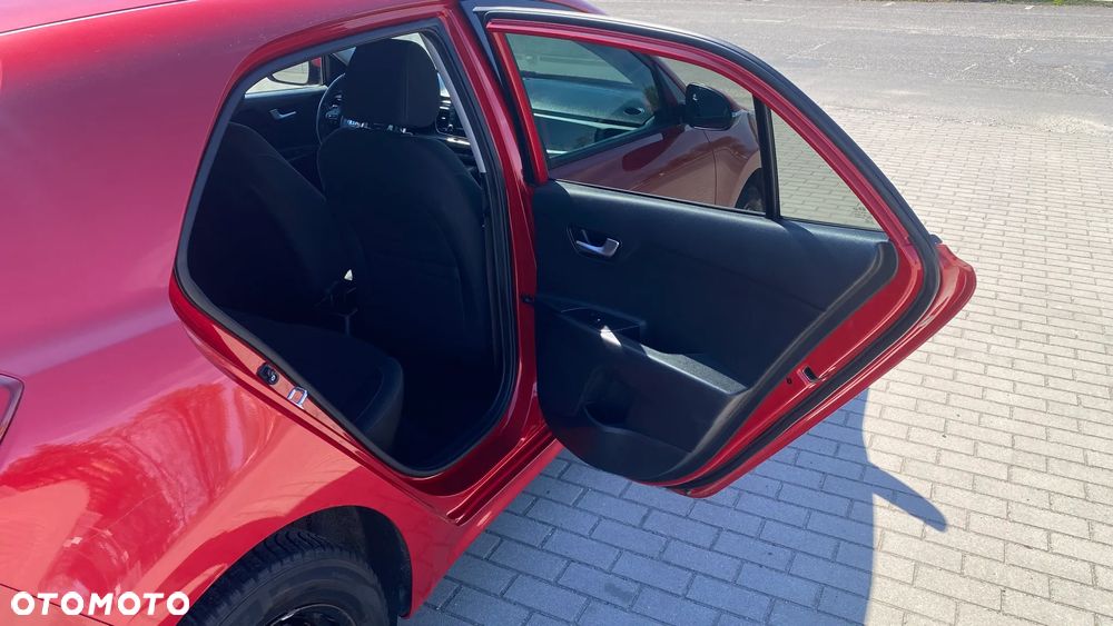 Kia Rio 1.0 T-GDI 100 Dream-Team Edition - 21