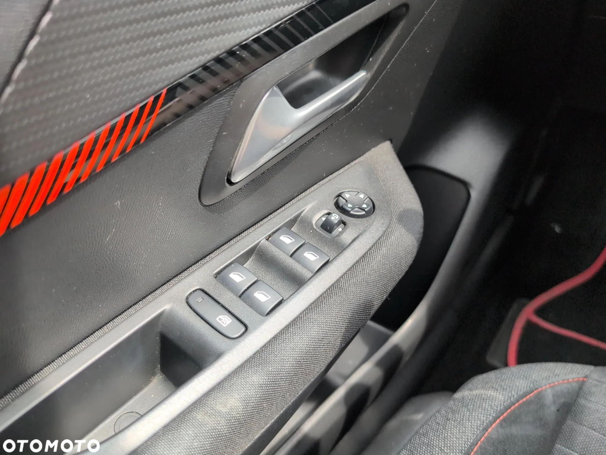 Peugeot 208 1.2 PureTech Active Pack S&S - 26