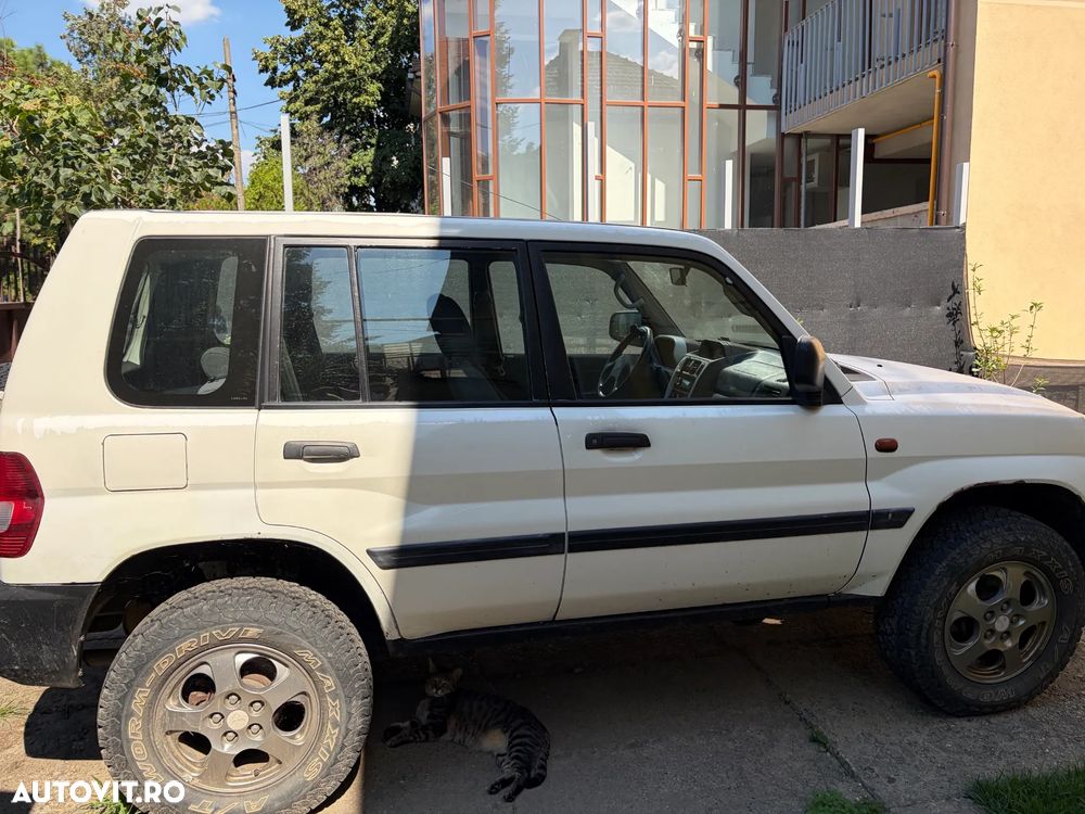 Mitsubishi Pajero Pinin ver-metal-top-2-5-td-gl - 3