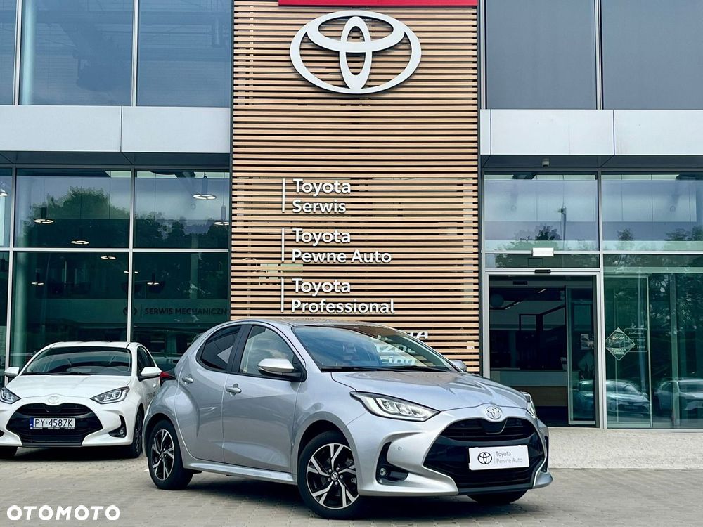 Toyota Yaris Hybrid 1.5 Style - 1