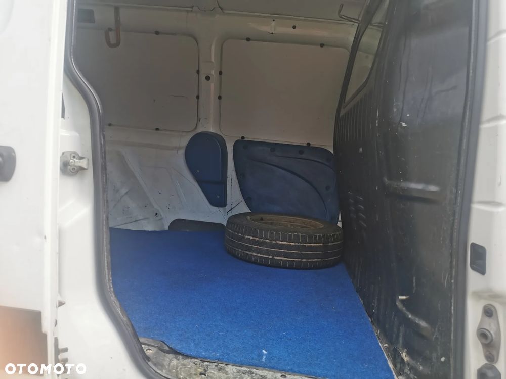 Fiat Doblo - 10