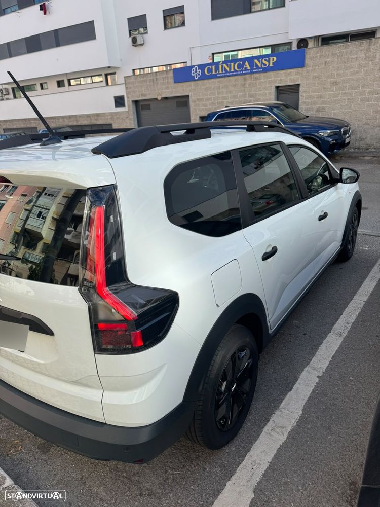 Dacia Jogger 1.0 TCe Essential 7L - 8