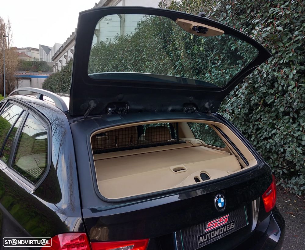 BMW 320 d Navigation - 28