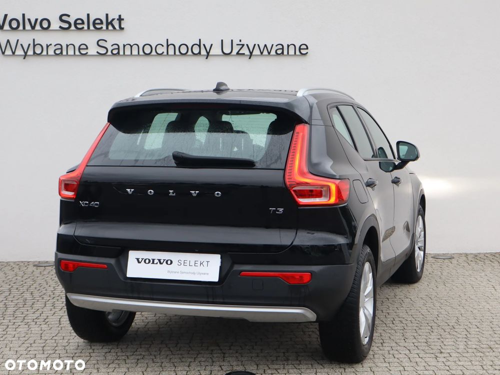 Volvo XC 40 T3 Momentum Pro - 5
