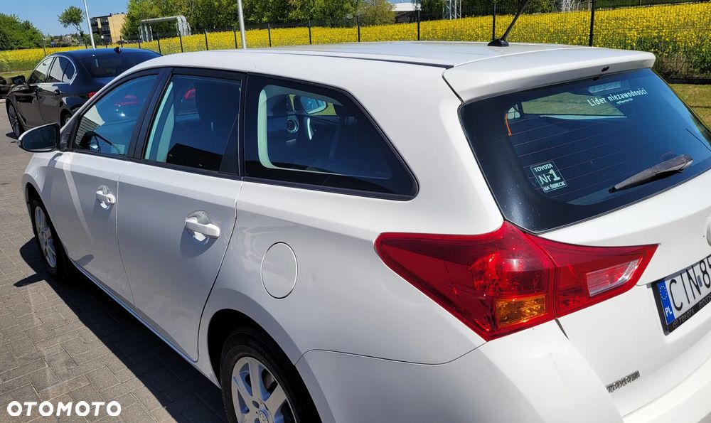 Toyota Auris 1.33 VVT-i Active - 7