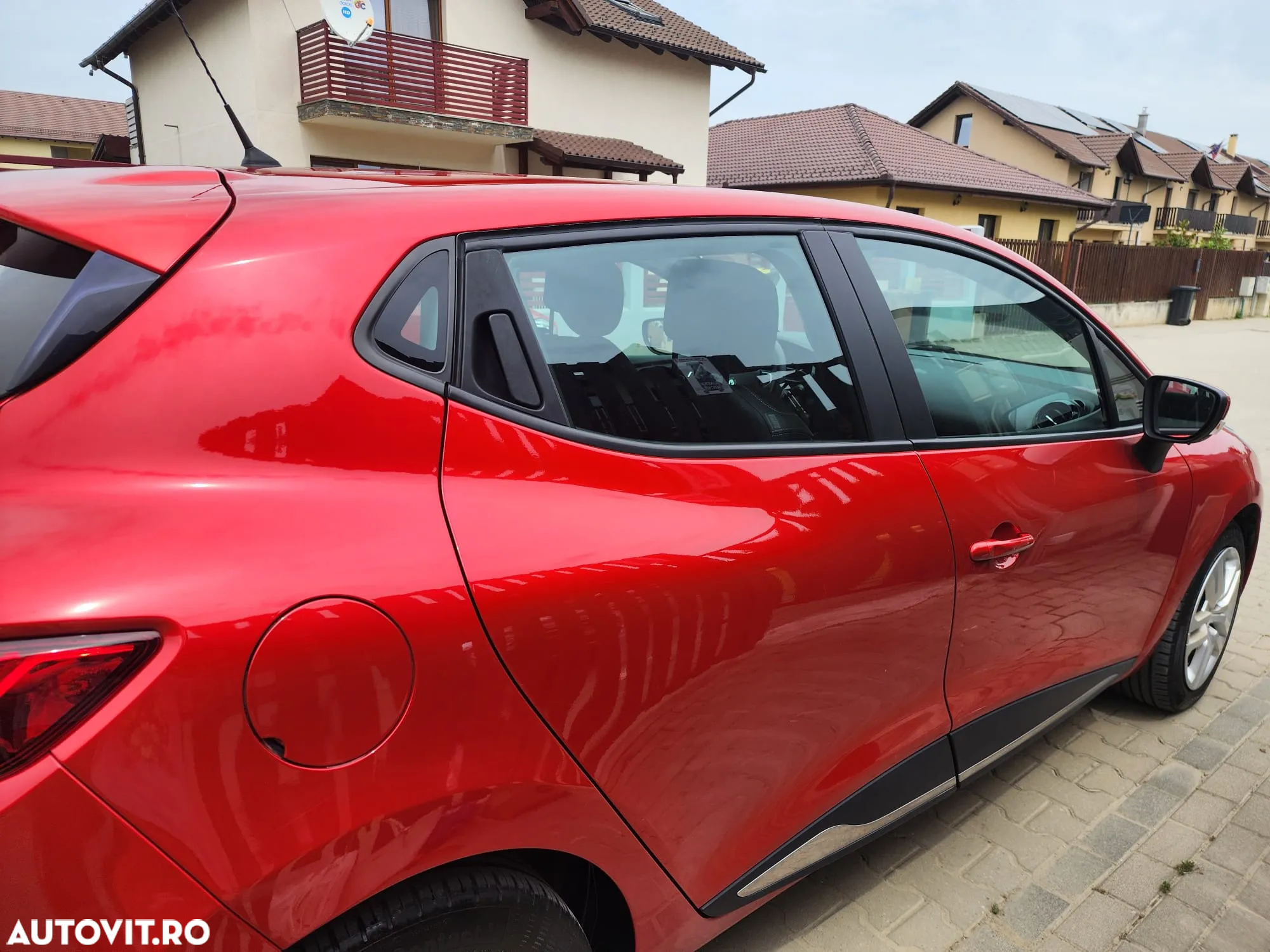 Renault Clio - 7