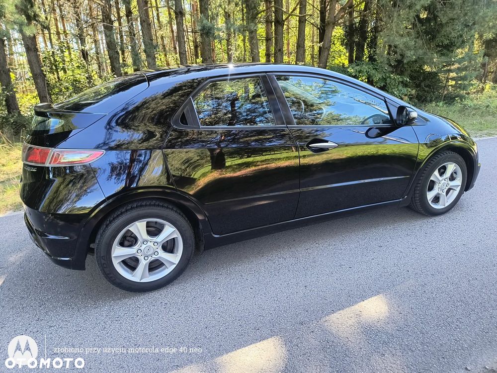 Honda Civic 1.8 Sport - 11