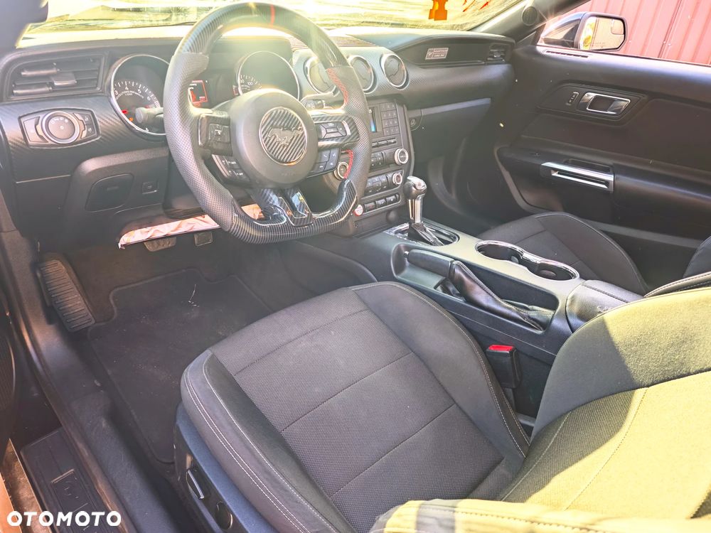 Ford Mustang 3.7 V6 - 10