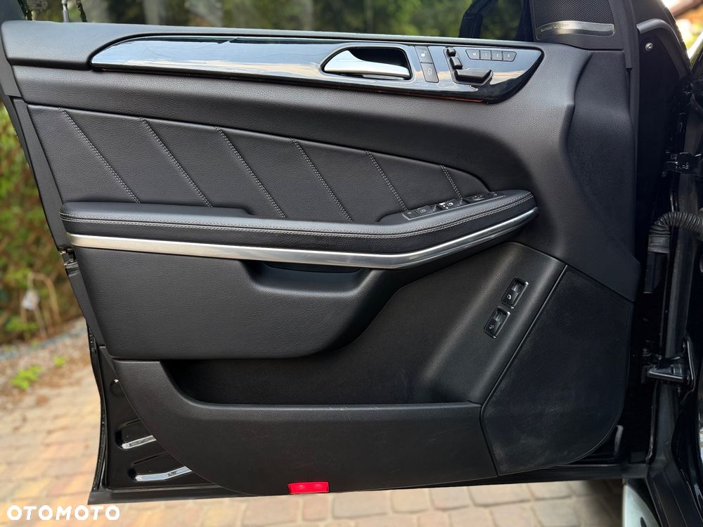 Mercedes-Benz GL 350 BlueTEC 4-Matic - 19