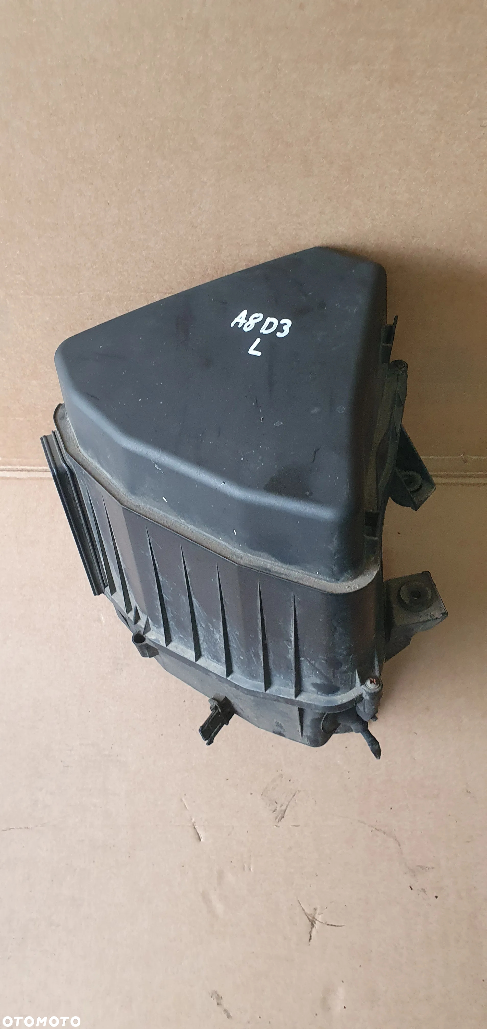 Obudowa filtra powietrza Audi A8 D3 4.2 TDI 4E0133823N - 2