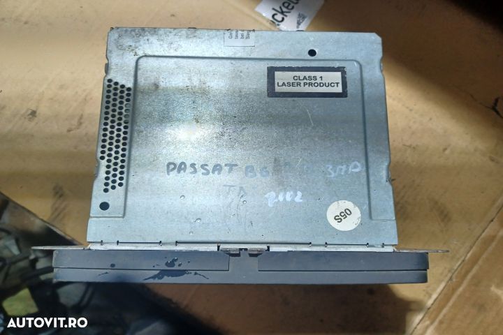 Radio cd Volkswagen VW Passat B6 [2005 - 2010] wagon 5-usi 1.9 TDI MT - 3