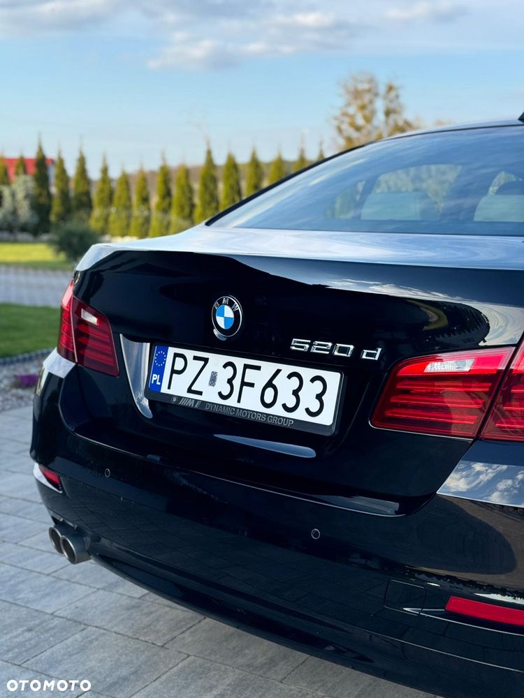 BMW Seria 5 520d - 26