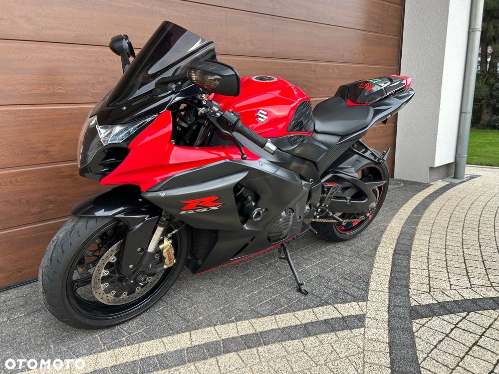 Suzuki GSX-R - 18