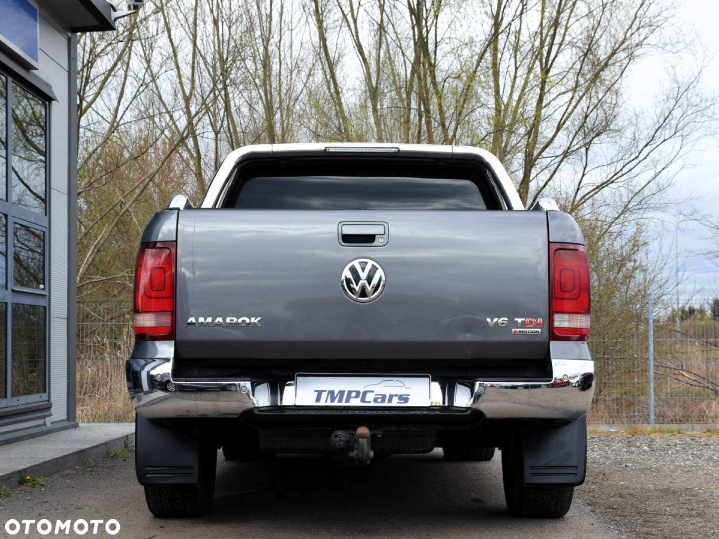 Volkswagen Amarok - 10