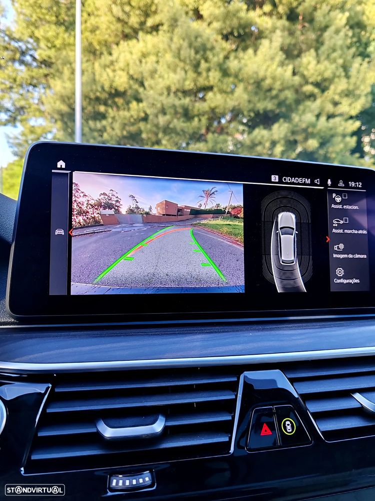 BMW 530 e Aut. Luxury Line - 17