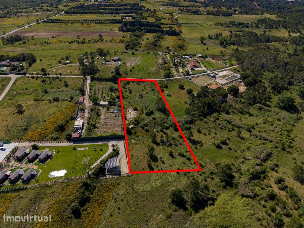 EXCLUSIVO | Fantástico Terreno com 5105 m² em Castelo - Grande imagem: 2/8