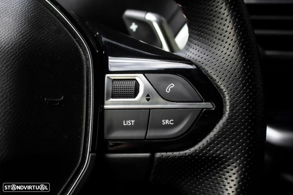 Peugeot 3008 1.6 PureTech GT EAT8 - 15