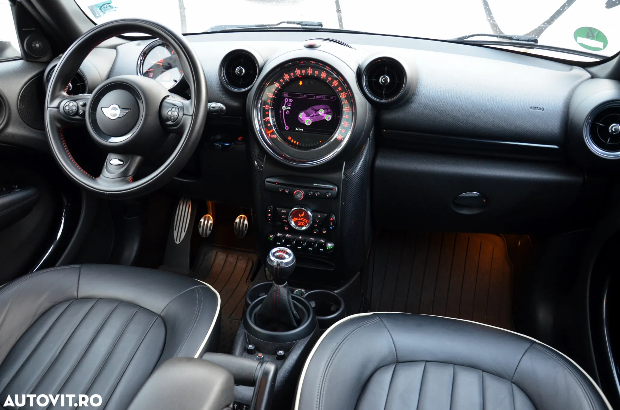 Mini Countryman Cooper SD ALL4 - 20