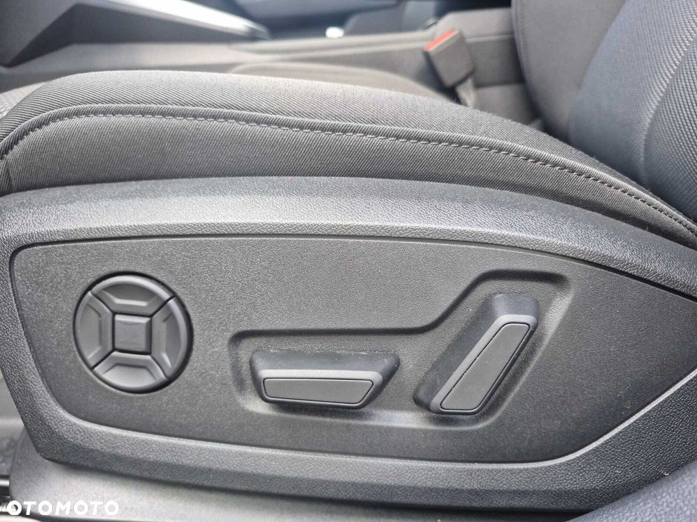 Audi A3 Limousine 35 TFSI mHEV Advanced S tronic - 13
