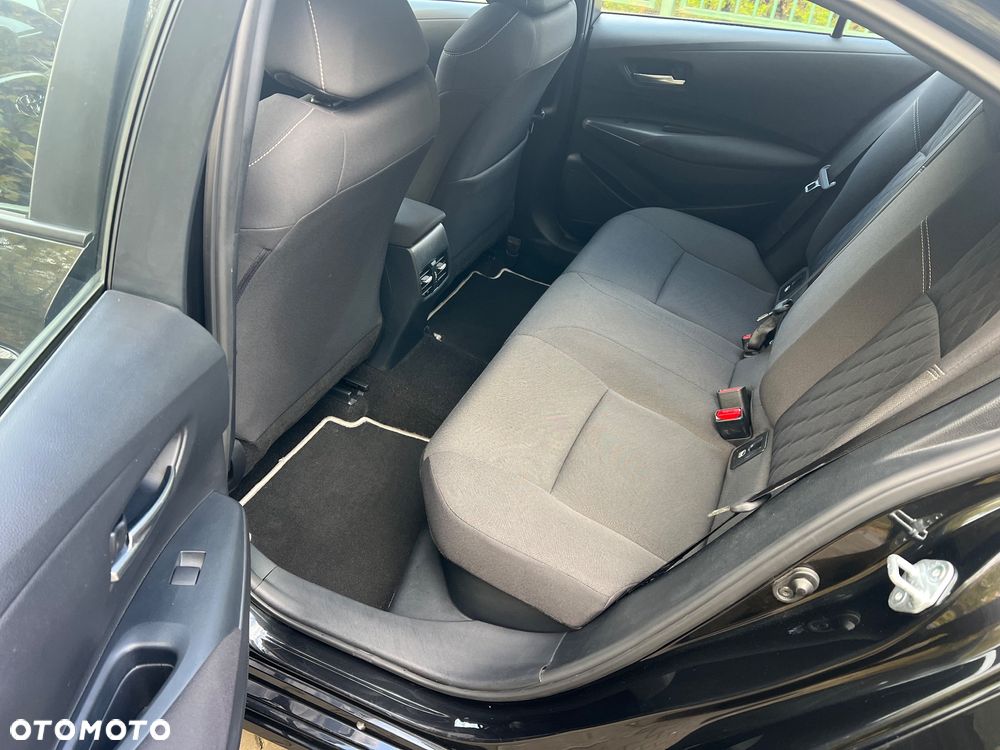 Toyota Corolla 1.8 Hybrid Active - 23