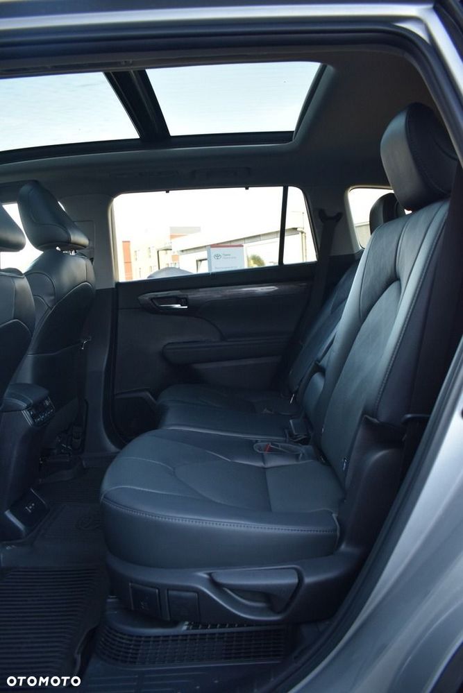 Toyota Highlander - 15