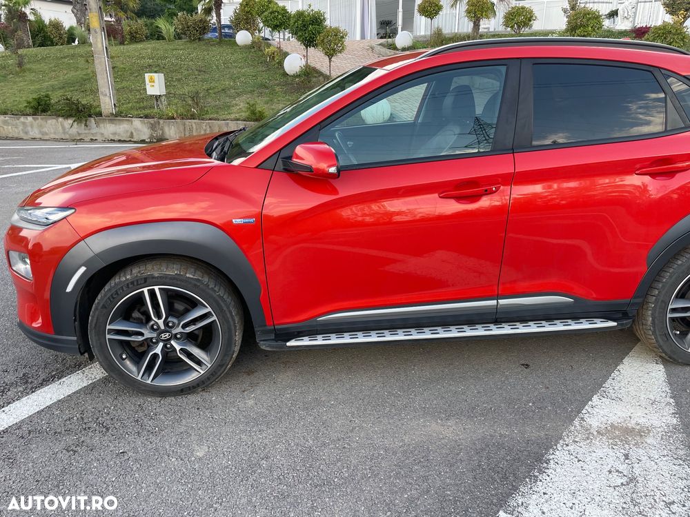 Hyundai KONA - 4