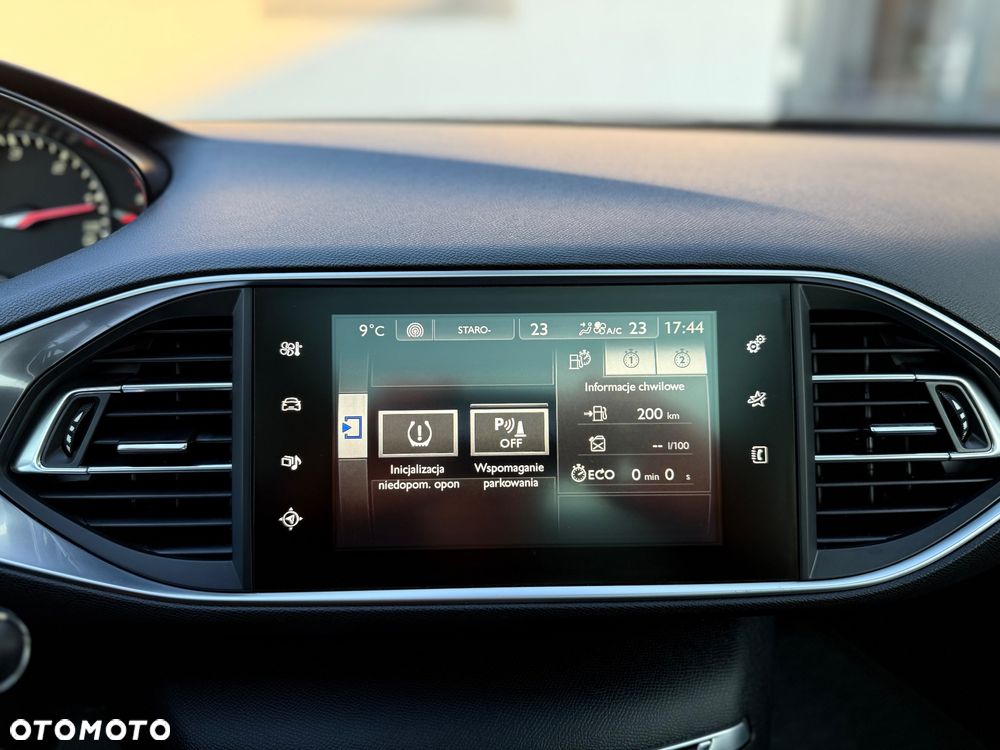 Peugeot 308 BlueHDi 150 Stop & Start Allure - 27