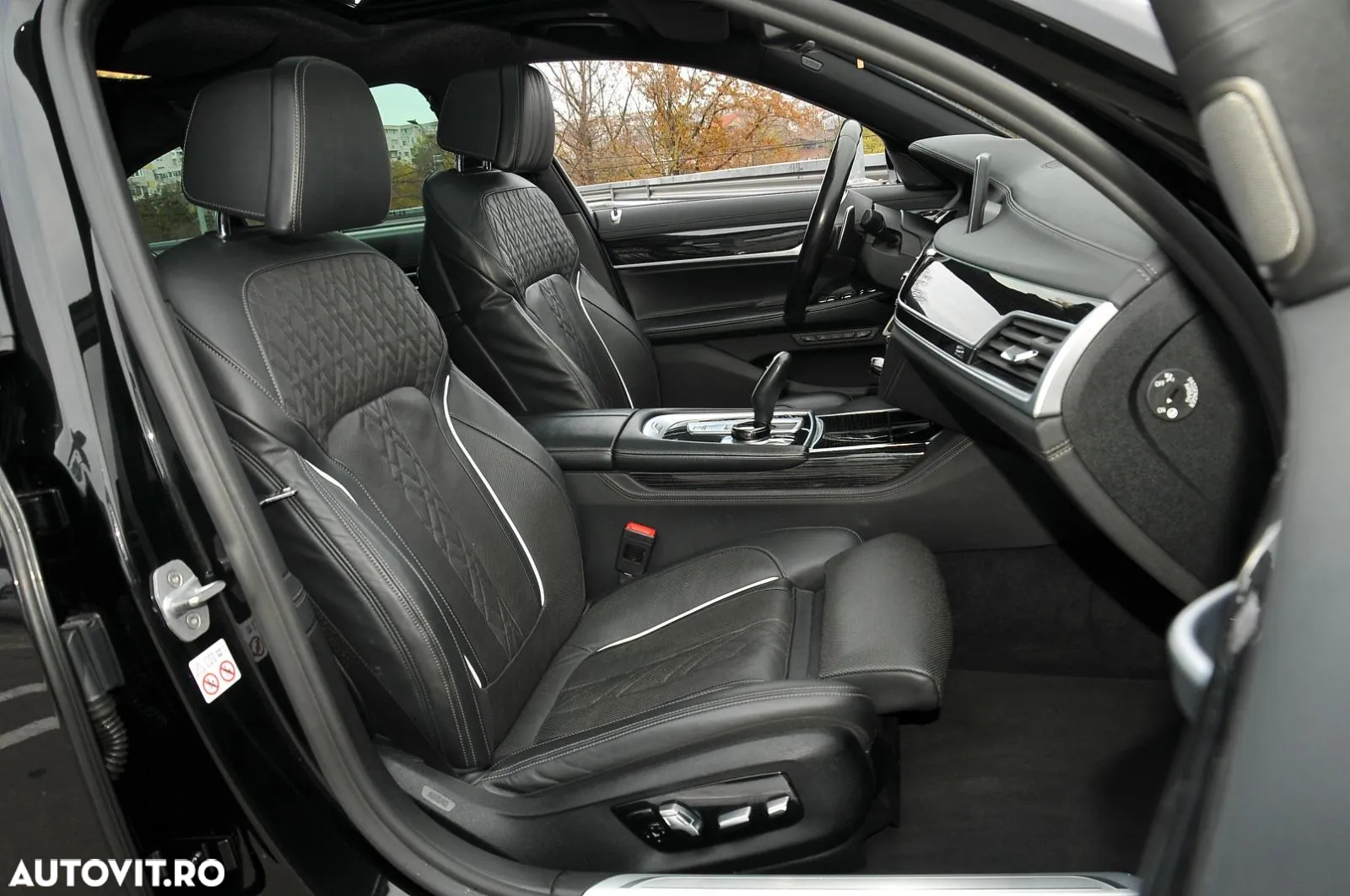 BMW Seria 7 745Le xDrive AT PHEV - 10