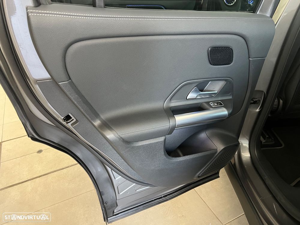 Mercedes-Benz EQA 250+ Progressive - 14