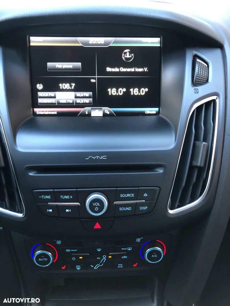 Ford Focus 1.0 EcoBoost Titanium - 21