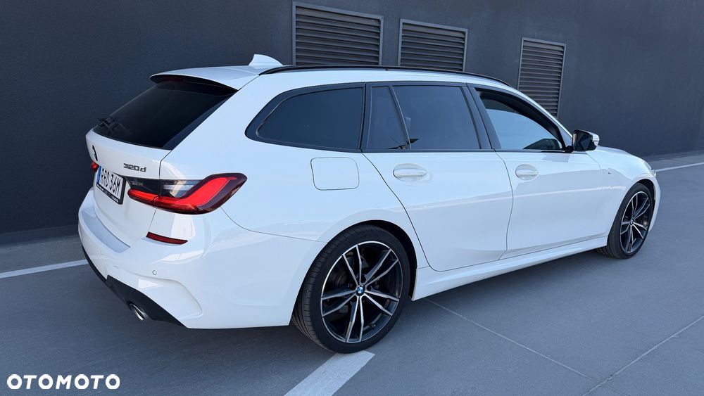 BMW Seria 3 320d xDrive M Sport Shadow - 2