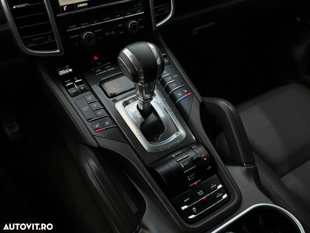 Porsche Cayenne S Hybrid V6 3.0L Aut. - 19