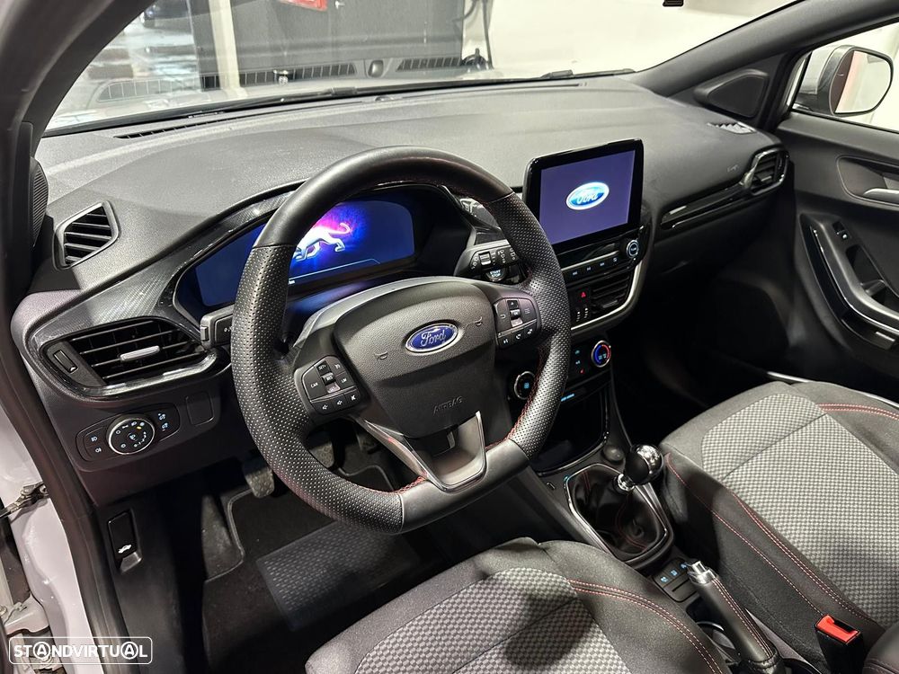 Ford Puma 1.0 EcoBoost Hybrid ST-LINE - 30