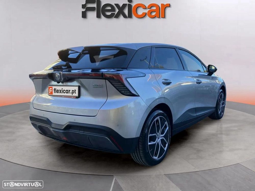MG MG4 64 kWh Luxury - 3