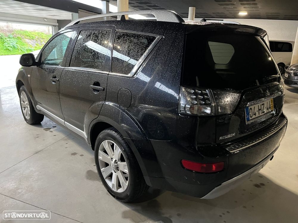 Mitsubishi Outlander 2.0 DI-D Instyle2 4WD - 7
