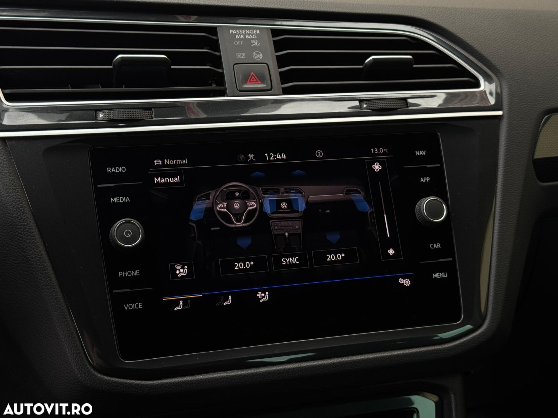 Volkswagen Tiguan - 16