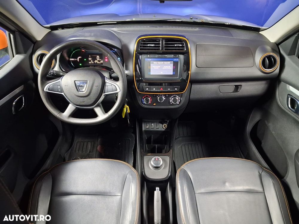 Dacia Spring - 12