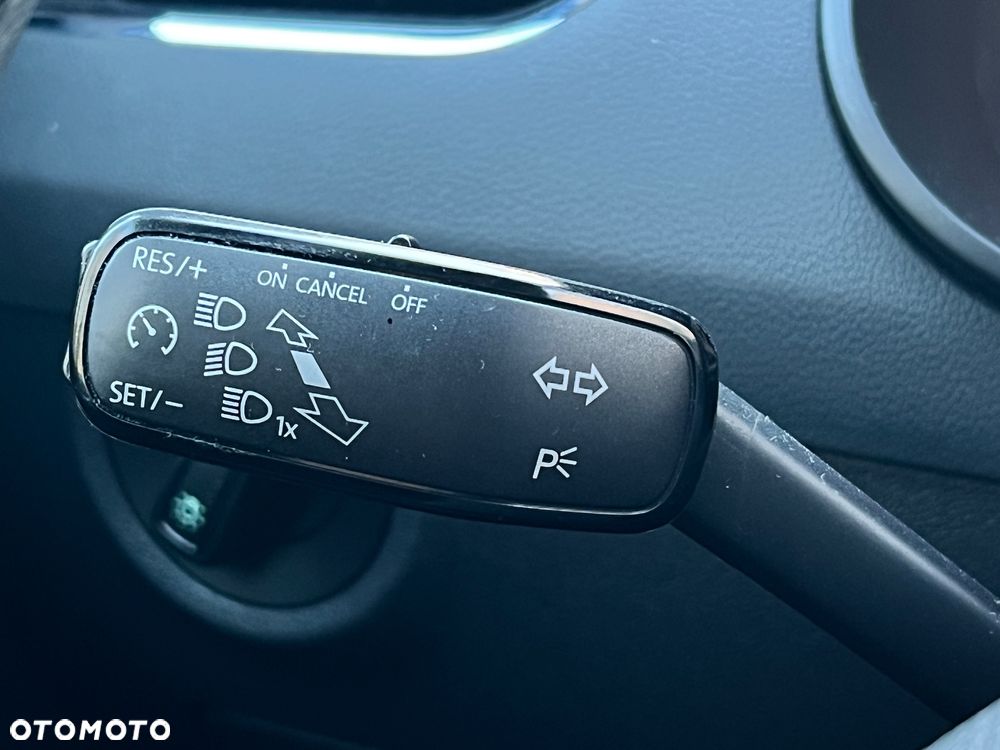 Skoda Octavia 2.0 TDI SCR Style DSG - 23