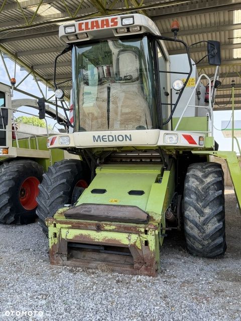 Claas MEDION 320 - 4