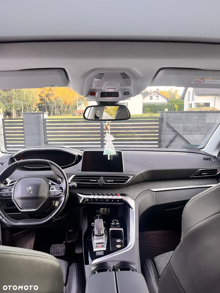 Peugeot 3008 1.2 PureTech GPF Allure S&S EAT8 - 7
