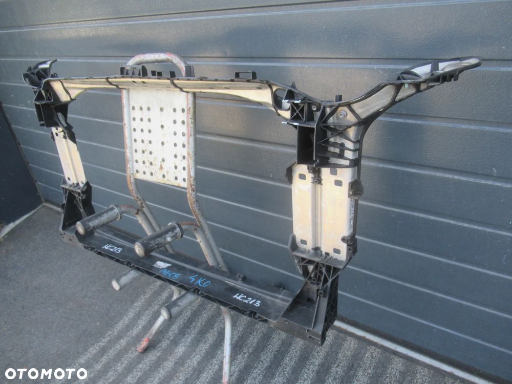 PAS PRZEDNI PRZÓD WZMOCNIENIE CZOŁOWE AUDI A6 C8 4K0805594 2018 - 10