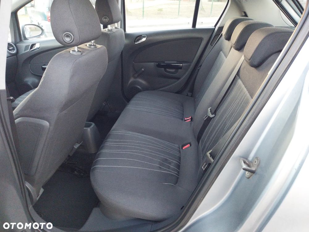 Opel Corsa 1.2 16V Edition - 20