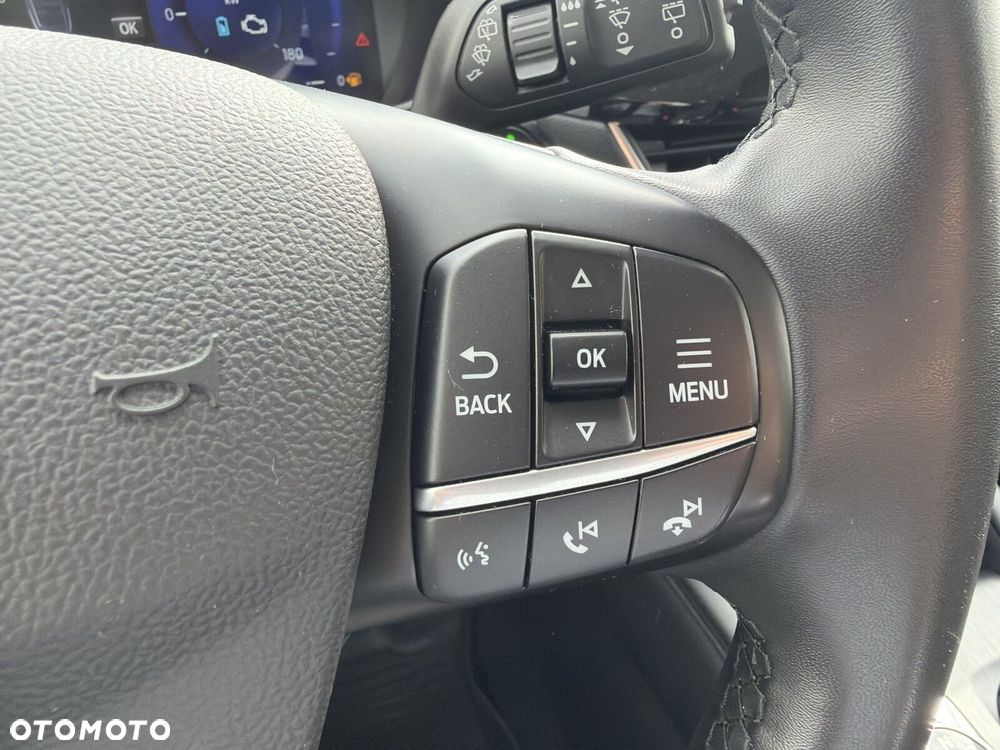 Ford Kuga - 26