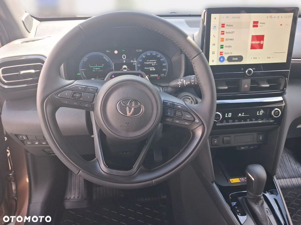 Toyota Yaris Cross - 12